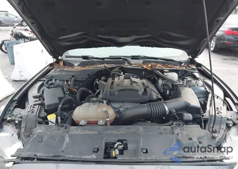 2019 Ford Mustang Ecoboost Premium z USA, uszkodzony, nr VIN 1FATP8UH2K5170170